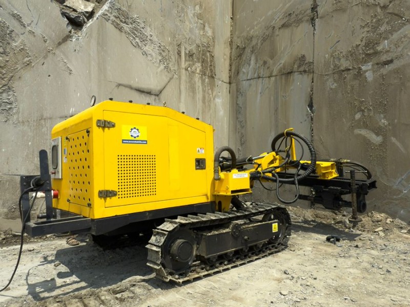 HD100e Electric Crawler Drill Rig